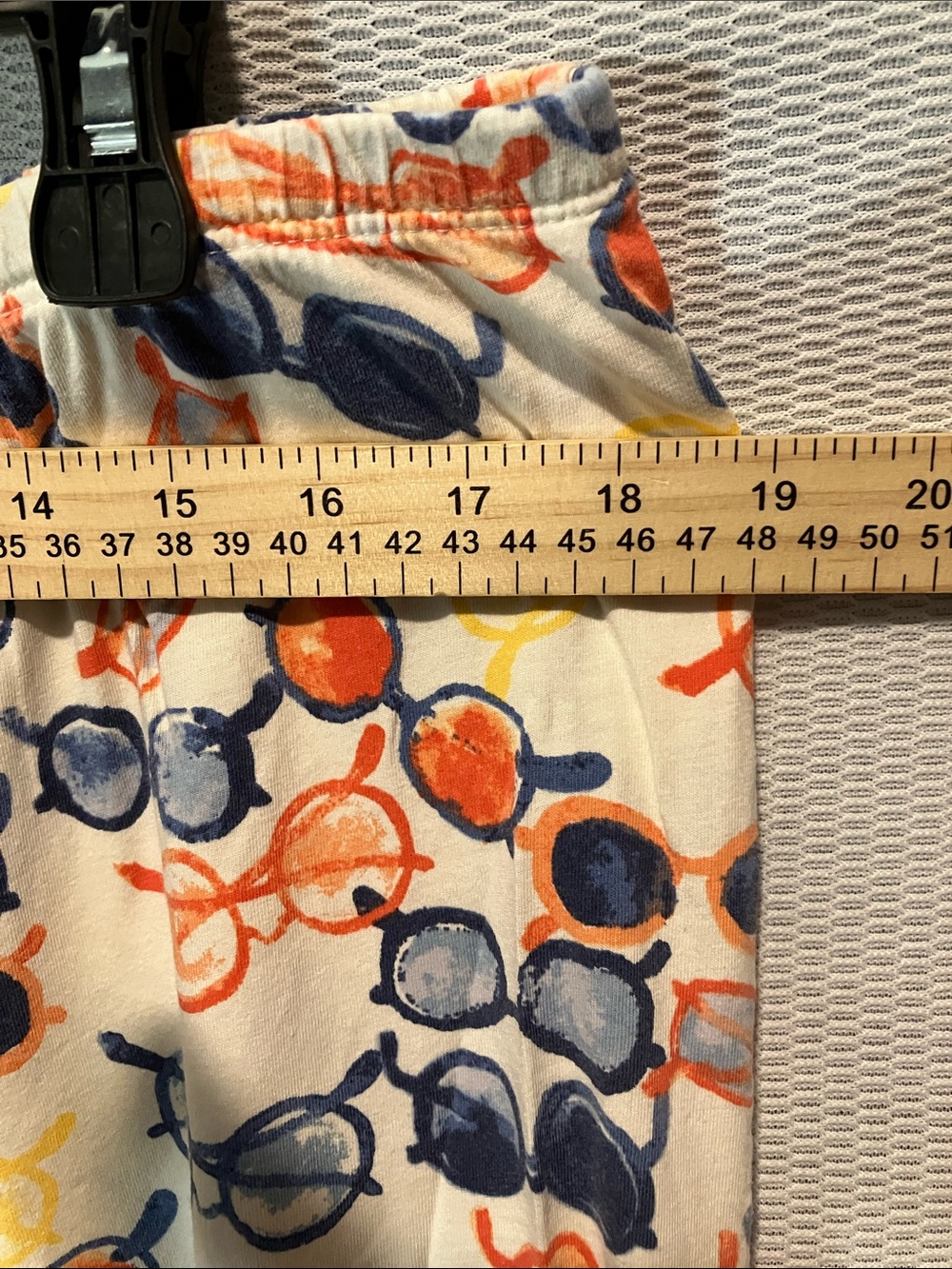 HUE White Lounge Shorts with Navy, Orange & Yellow Sunglasses Print - Picture 4 of 9